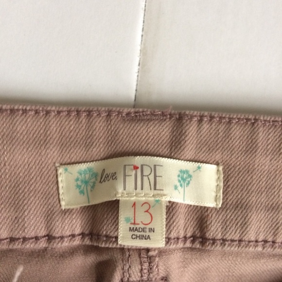 Distressed jeans - Picture 5 of 8